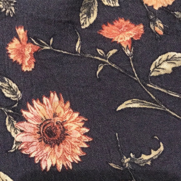 Top - Picture 3 of 3